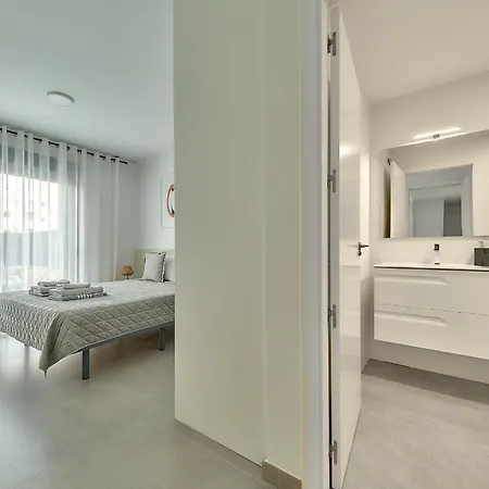 Rennes Arenal Playa 3 Apartment *
